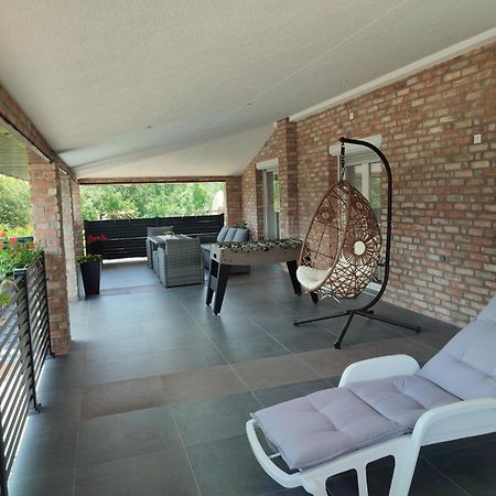 Apartman Toni Gračac エクステリア 写真